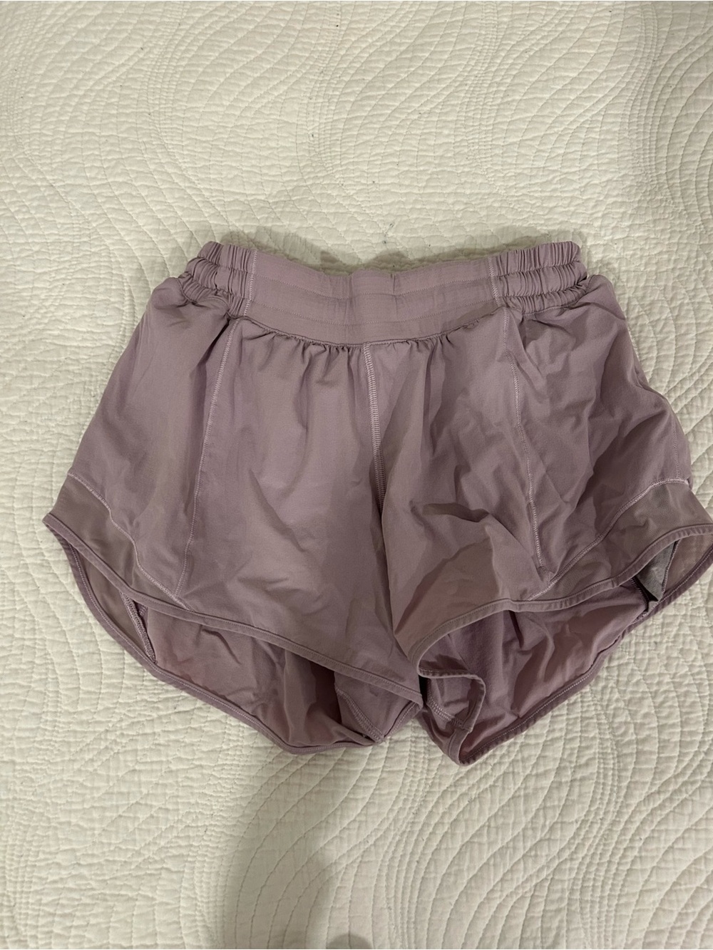 lululemon athletica mauve lavender athletic shorts